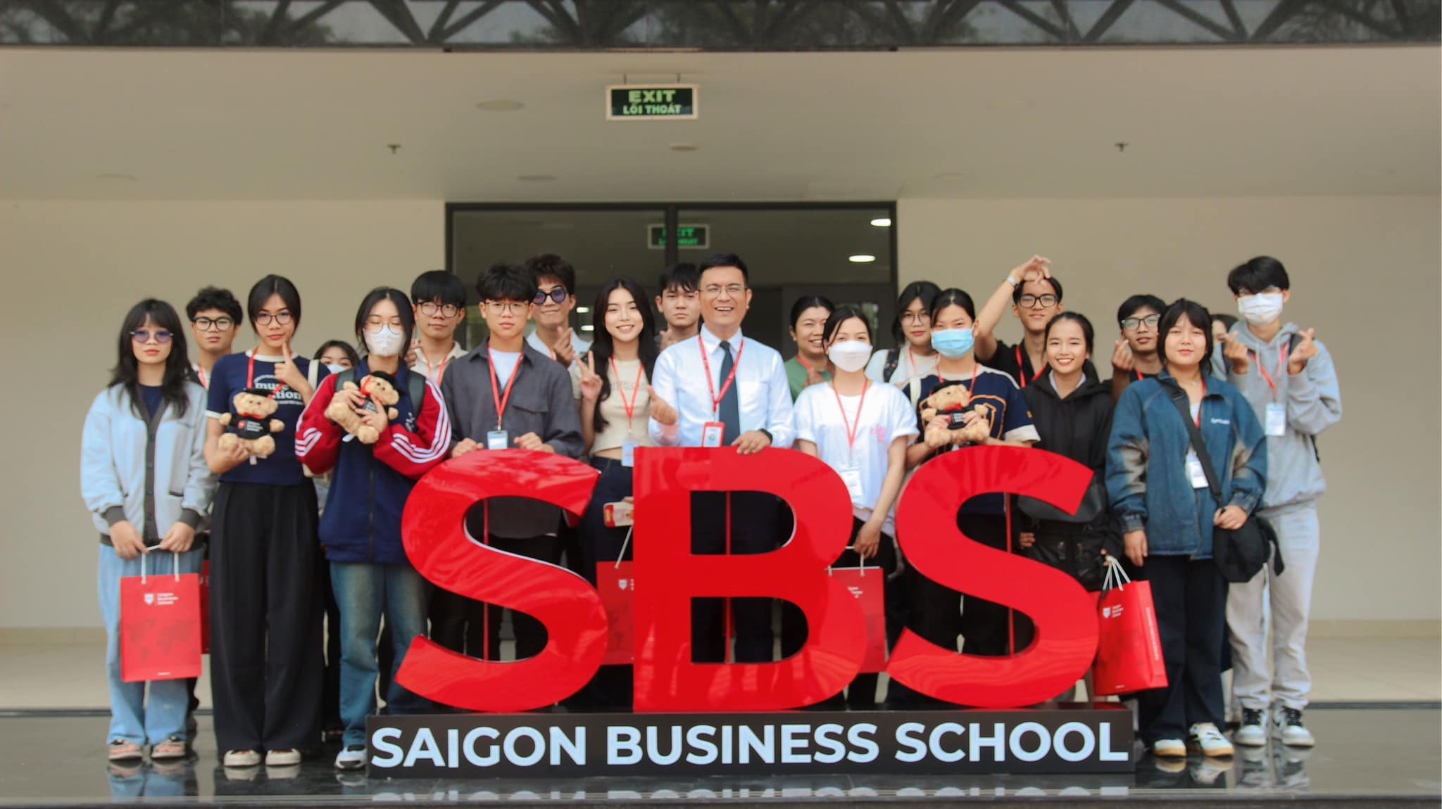 Sự Kiện SBS Information Day 2024 Tại Saigon Business School Với Chủ Đề “Chọn Ngành, Chọn Nghề, Chọn Trường Theo Cách Của Gen Z
