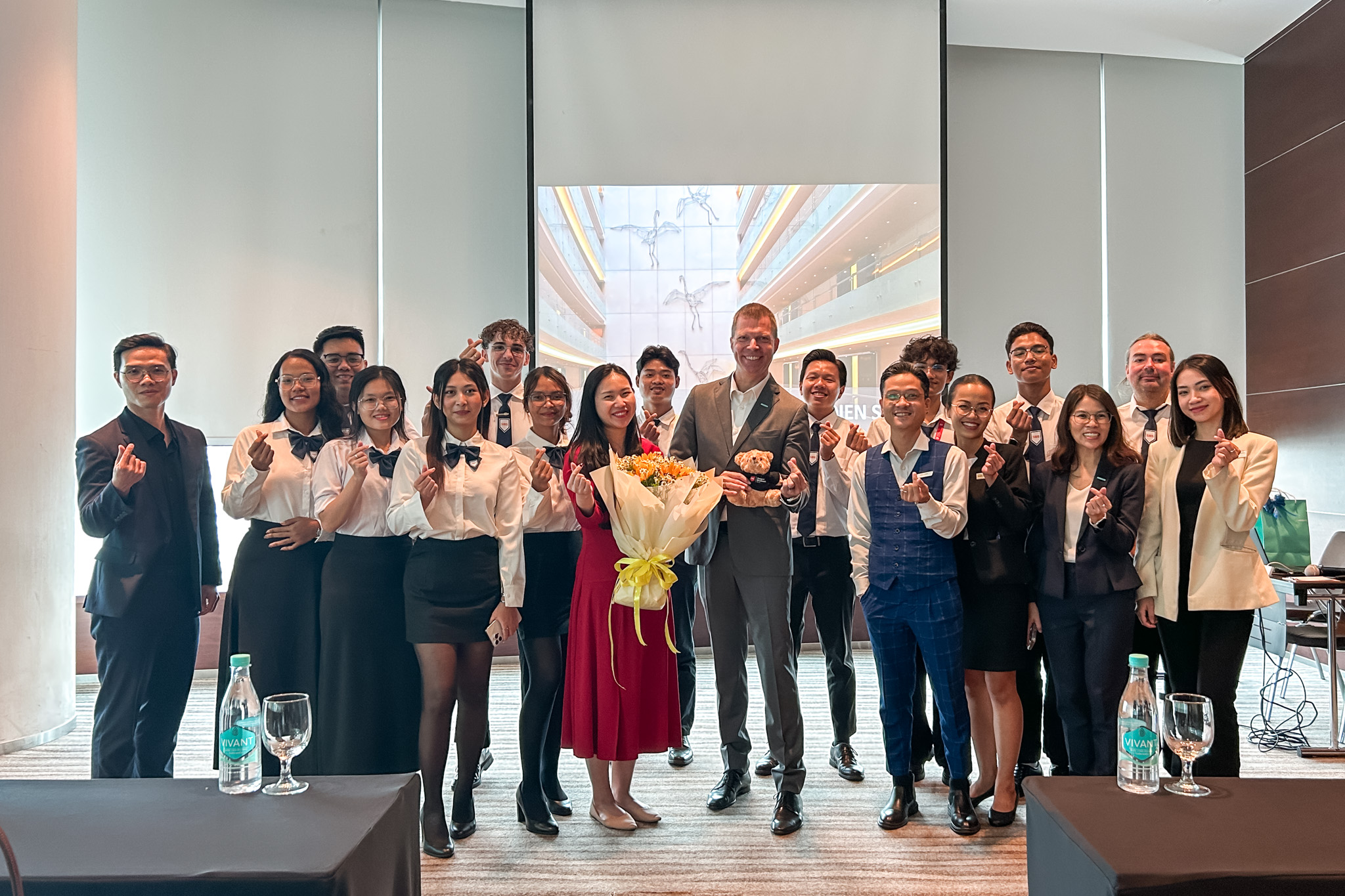 “Ngành Học 5 Sao” – Chuyến Trải Nghiệm Tuyệt Vời Tại Le Méridien, Khách Sạn Hàng Đầu Thuộc Tập Đoàn Marriott International