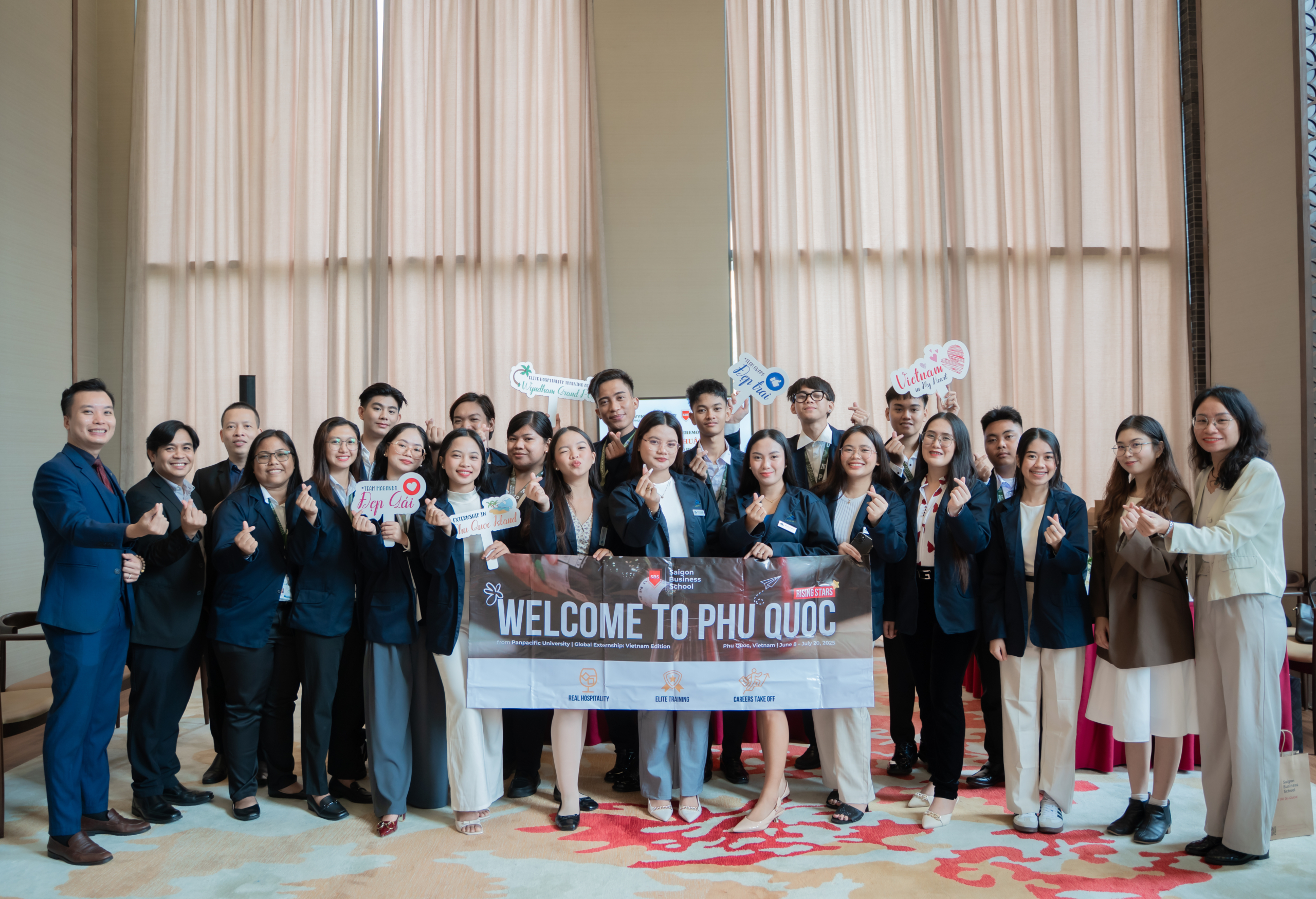 Saigon Business School Ký Kết Hợp Tác Chiến Lược Với Wyndham Grand Phu Quoc, Mở Rộng Cơ Hội Thực Tập Tại Khu Nghỉ Dưỡng 5 Sao Hàng Đầu Việt Nam Cho Sinh Viên Quốc Tế