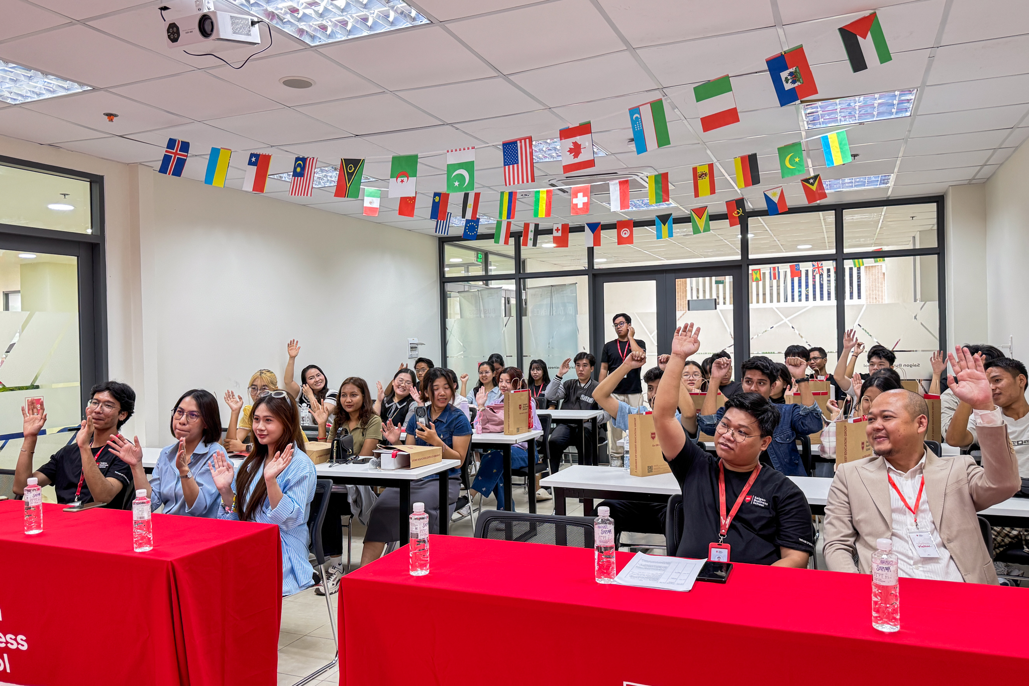 Ngày Welcome Freshmen Chào Tân Sinh Viên Nhập Học Tháng 9, Năm Học 2025-2026, Khởi Đầu Bùng Nổ Cho Hành Trình Chinh Phục Tri Thức